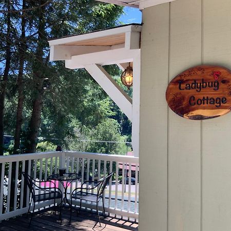 The Chimney Rock Inn & Cottages Exterior foto