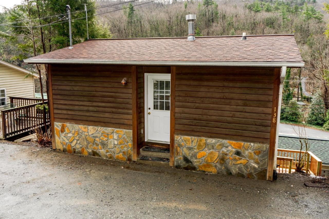 The Chimney Rock Inn & Cottages Exterior foto